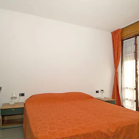 Camping Hotel Au Lac De Como Holiday park Sorico