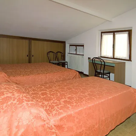 Camping Hotel Au Lac De Como *