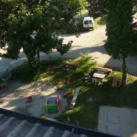 Camping Hotel Au Lac De Como