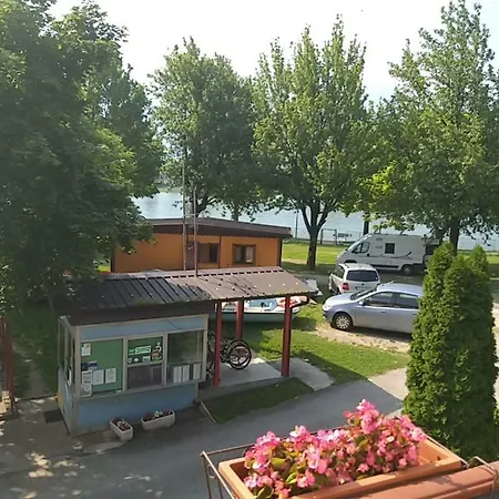Camping Hotel Au Lac De Como *