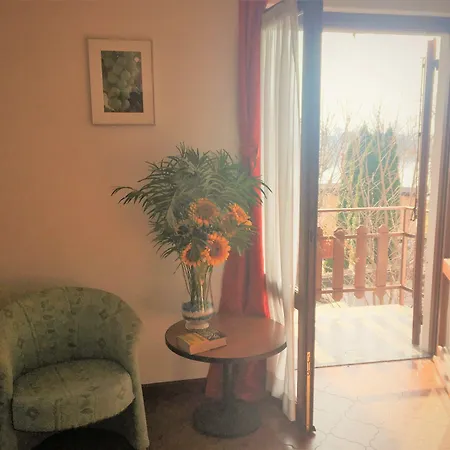 Ferienpark Camping Hotel Au Lac De Como *