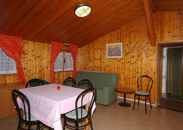 Ferienpark Camping Hotel Au Lac De Como Sorico