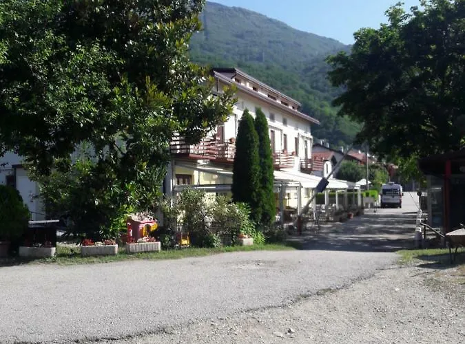 Camping Hotel Au Lac De Como Ferienpark