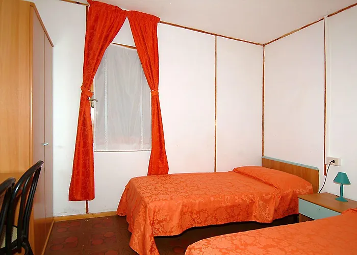 Camping Hotel Au Lac De Como