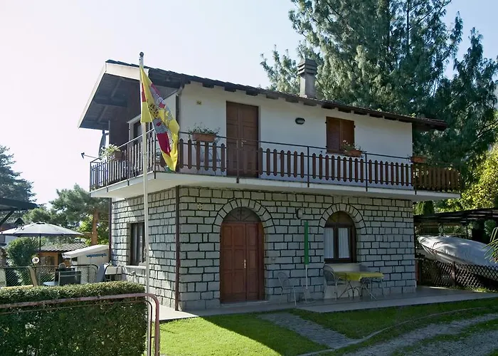 Camping Hotel Au Lac De Como Sorico