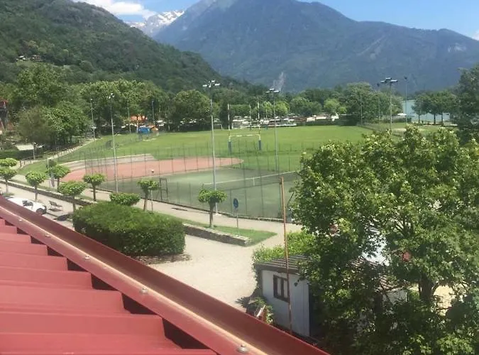 Camping Hotel Au Lac De Como